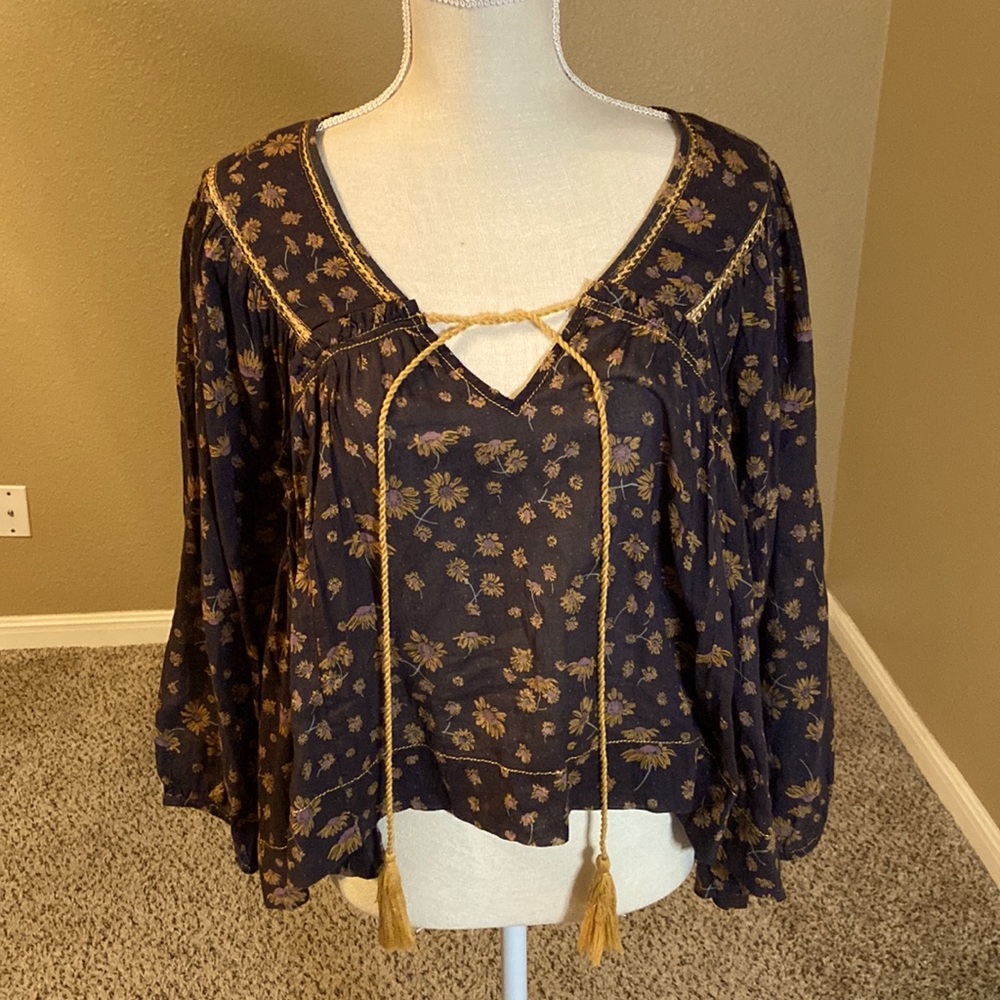 Free People brand new top.